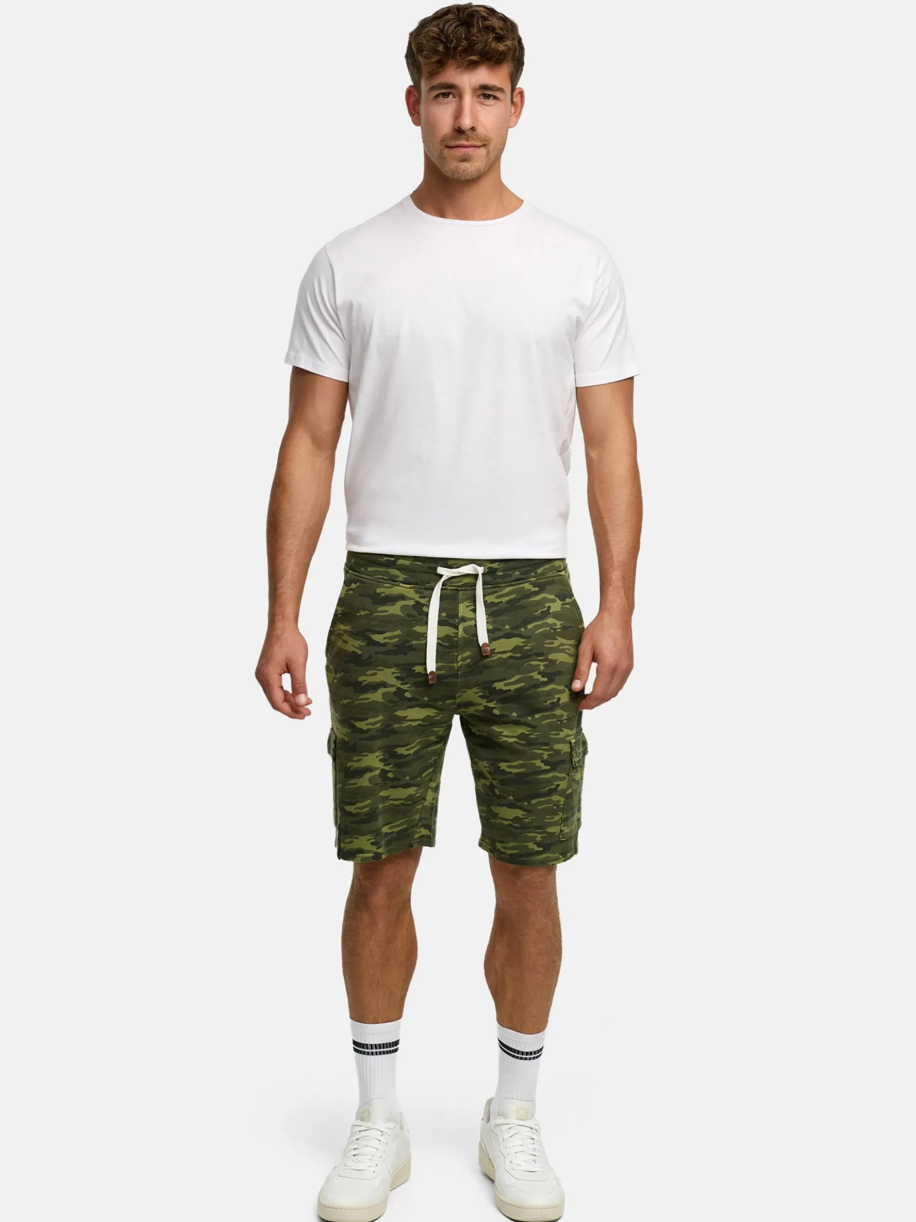 Indicode Herren Shorts Sweat - White Rock in khaki