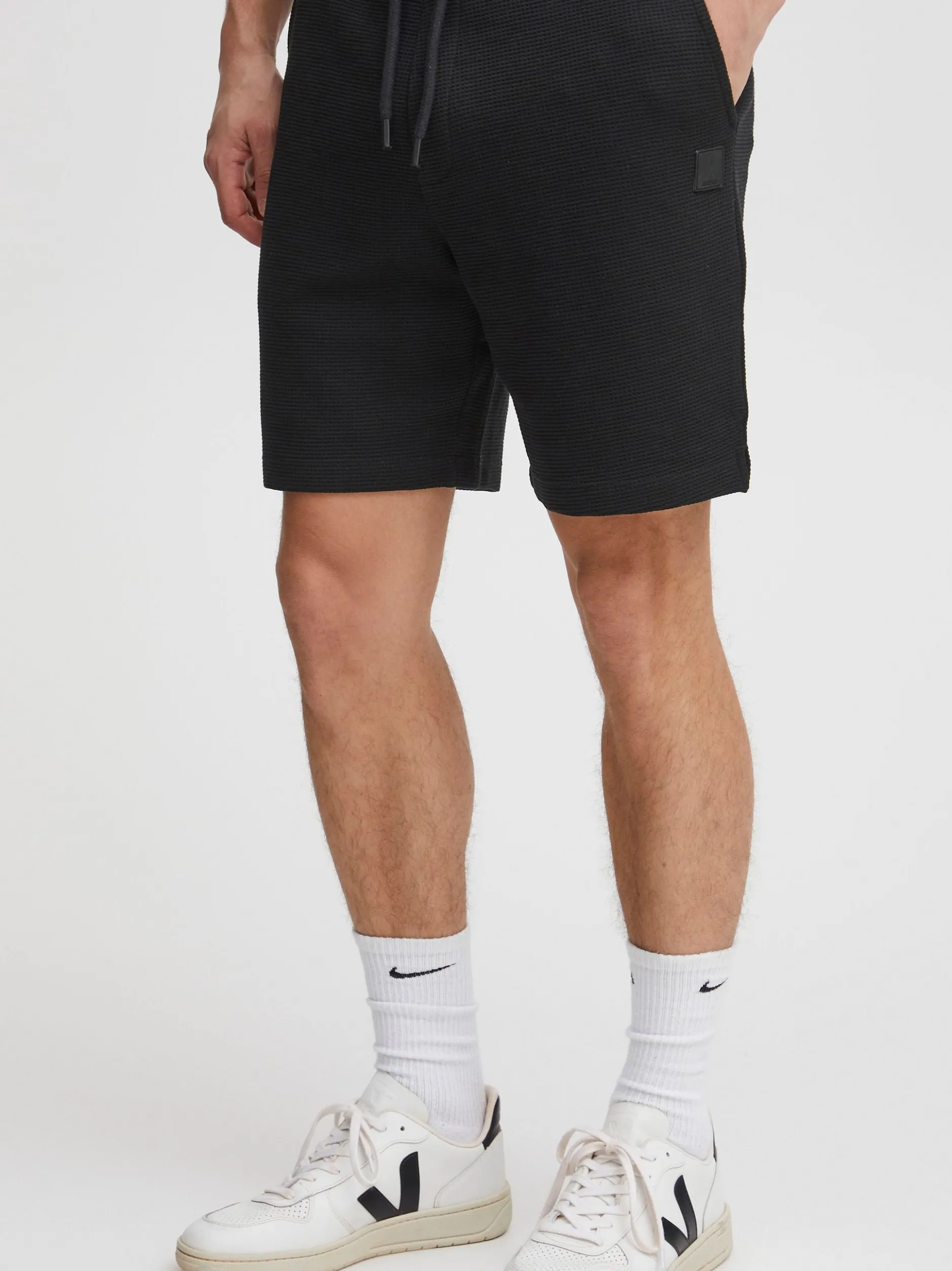 Indicode Herren Sweatshorts - IDNilsson in schwarz