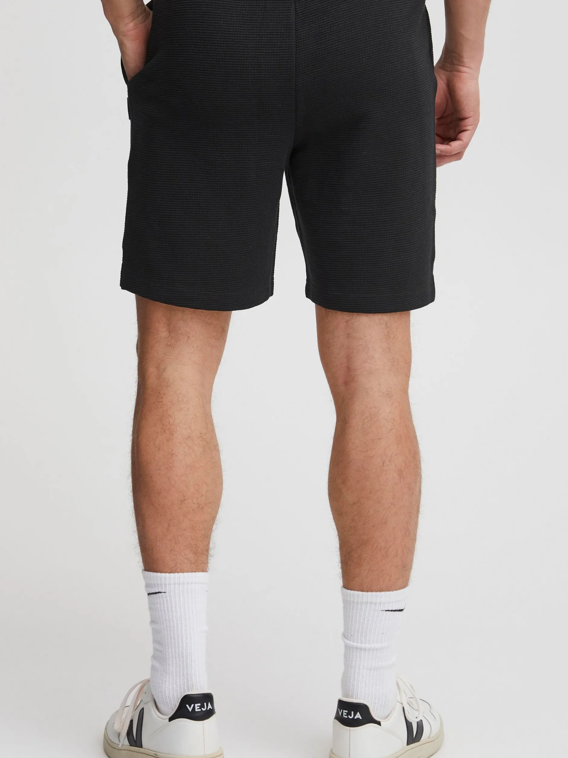 Indicode Herren Sweatshorts - IDNilsson in schwarz