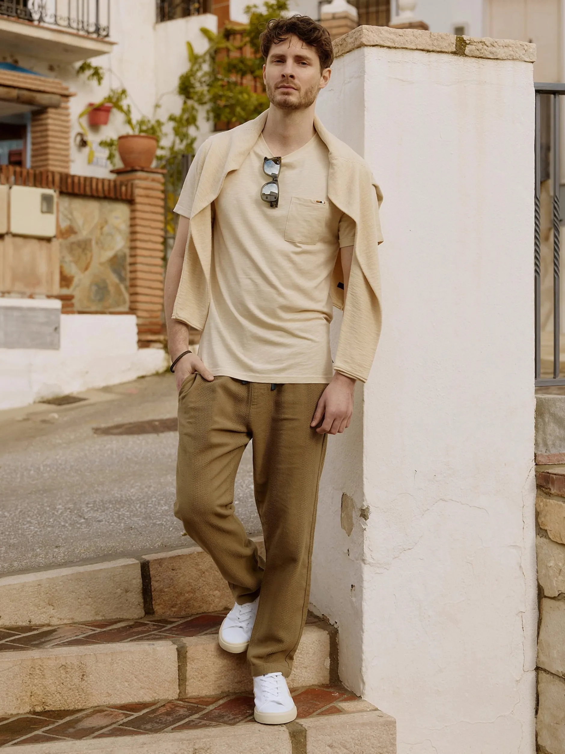 Indicode Herren T-Shirt - INAndorra in beige sand