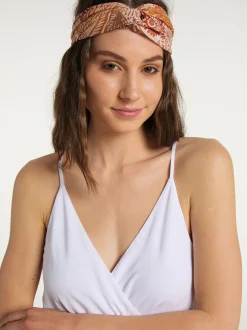 IZIA Damen Maxikleid in weiß - Ausschnitt: V-Ausschnitt