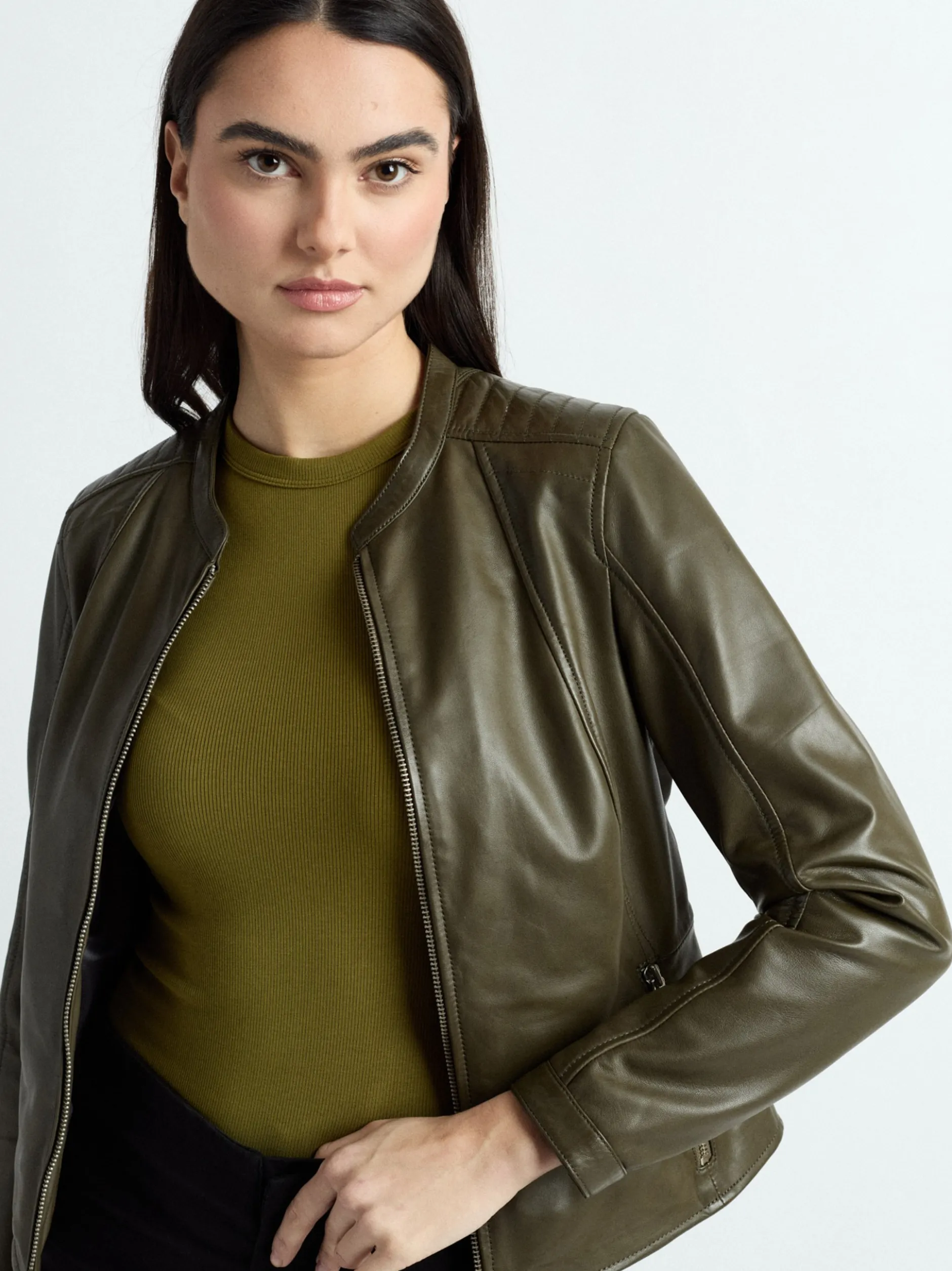 JCC Damen Lederjacke in oliv