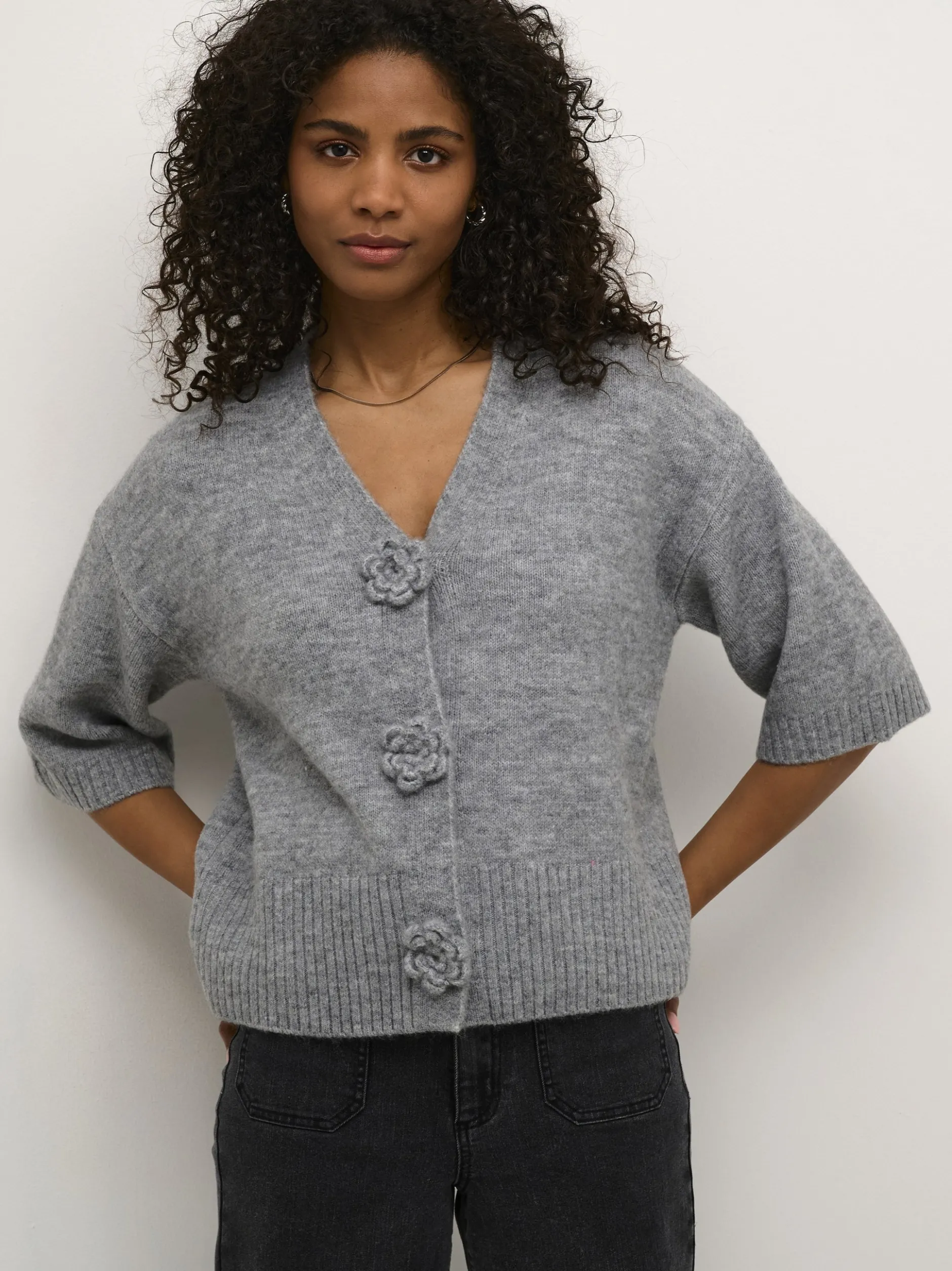 Kaffe Damen Strickjacke KArosie in grau