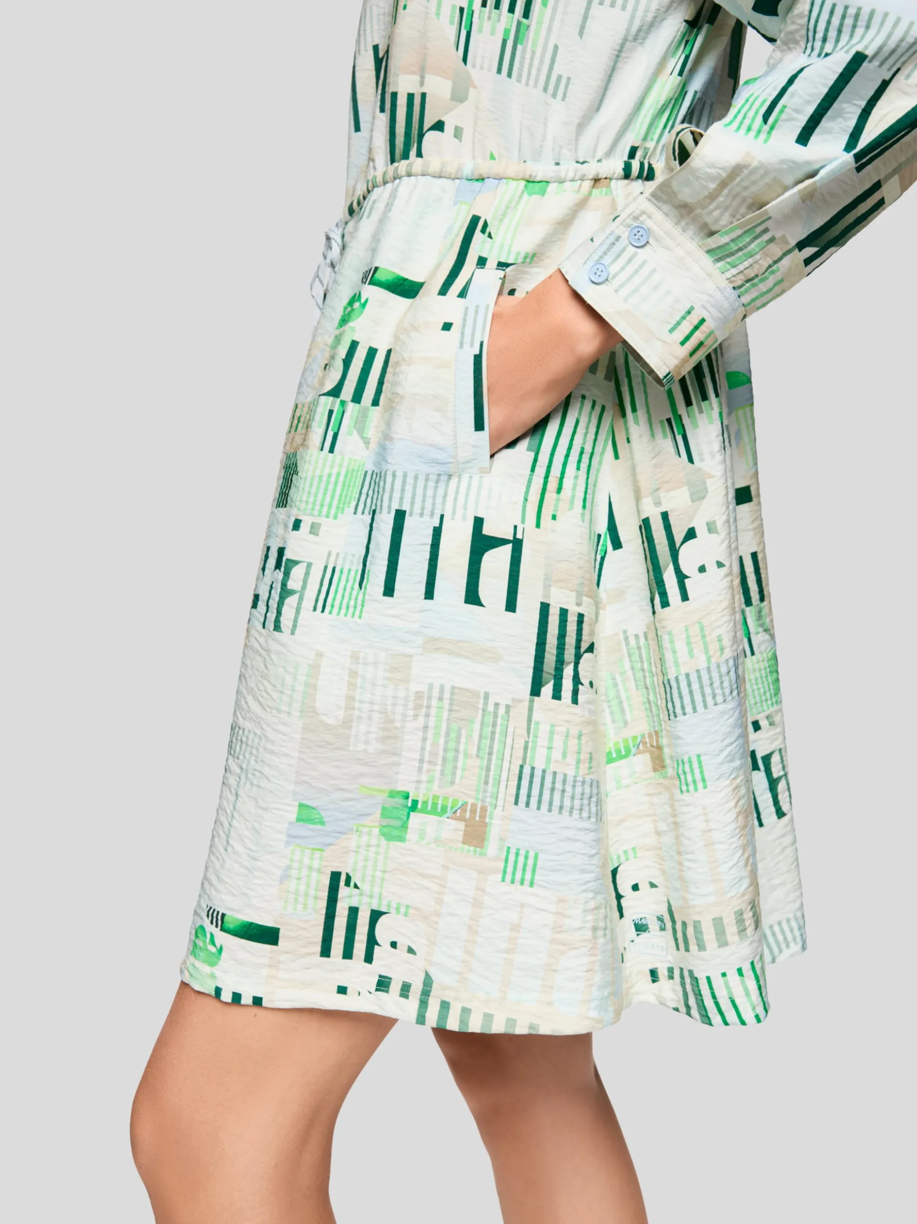 Marc Cain Damen Kleid in hellblau