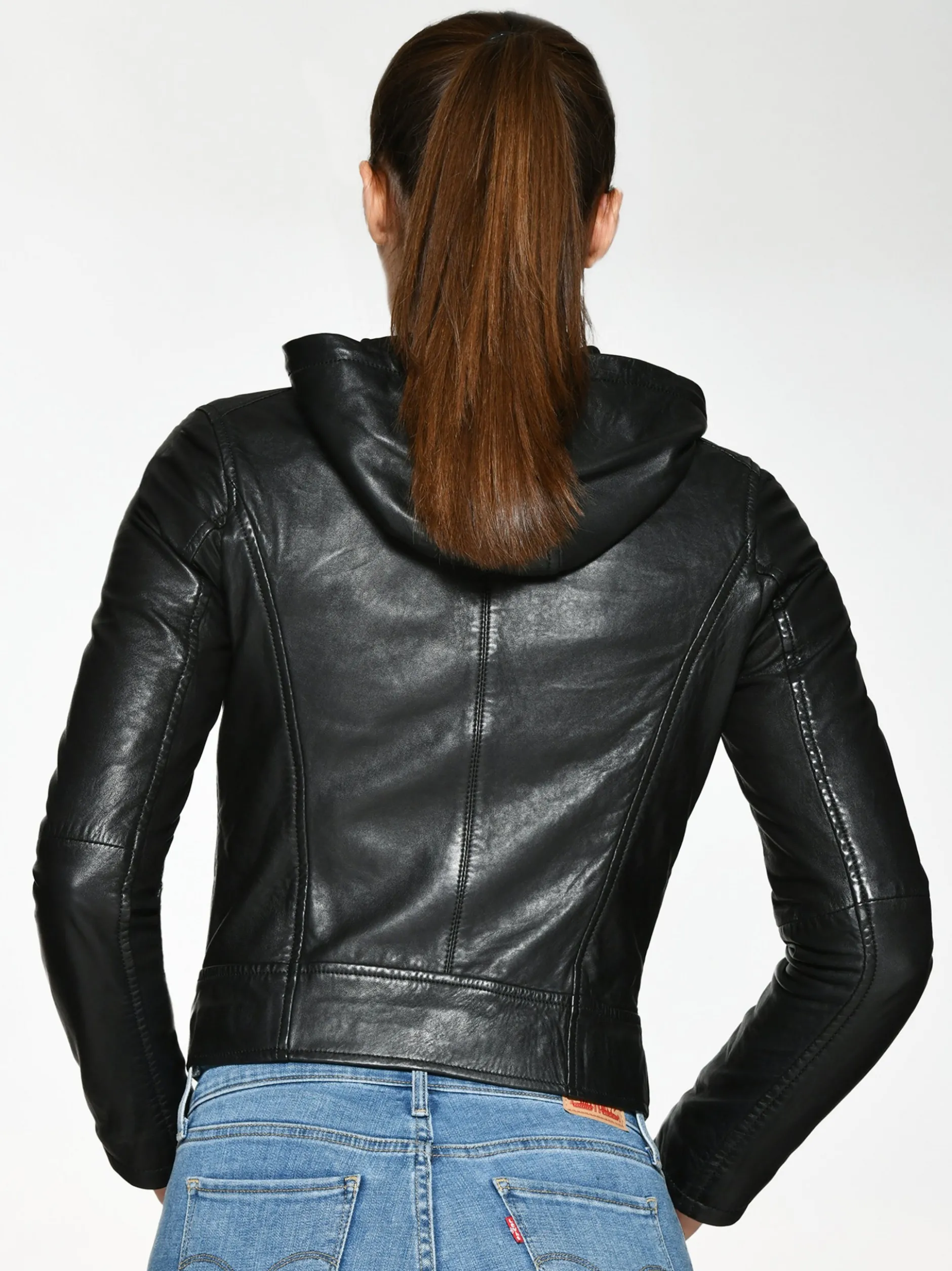 Maze Damen Lederjacke in schwarz