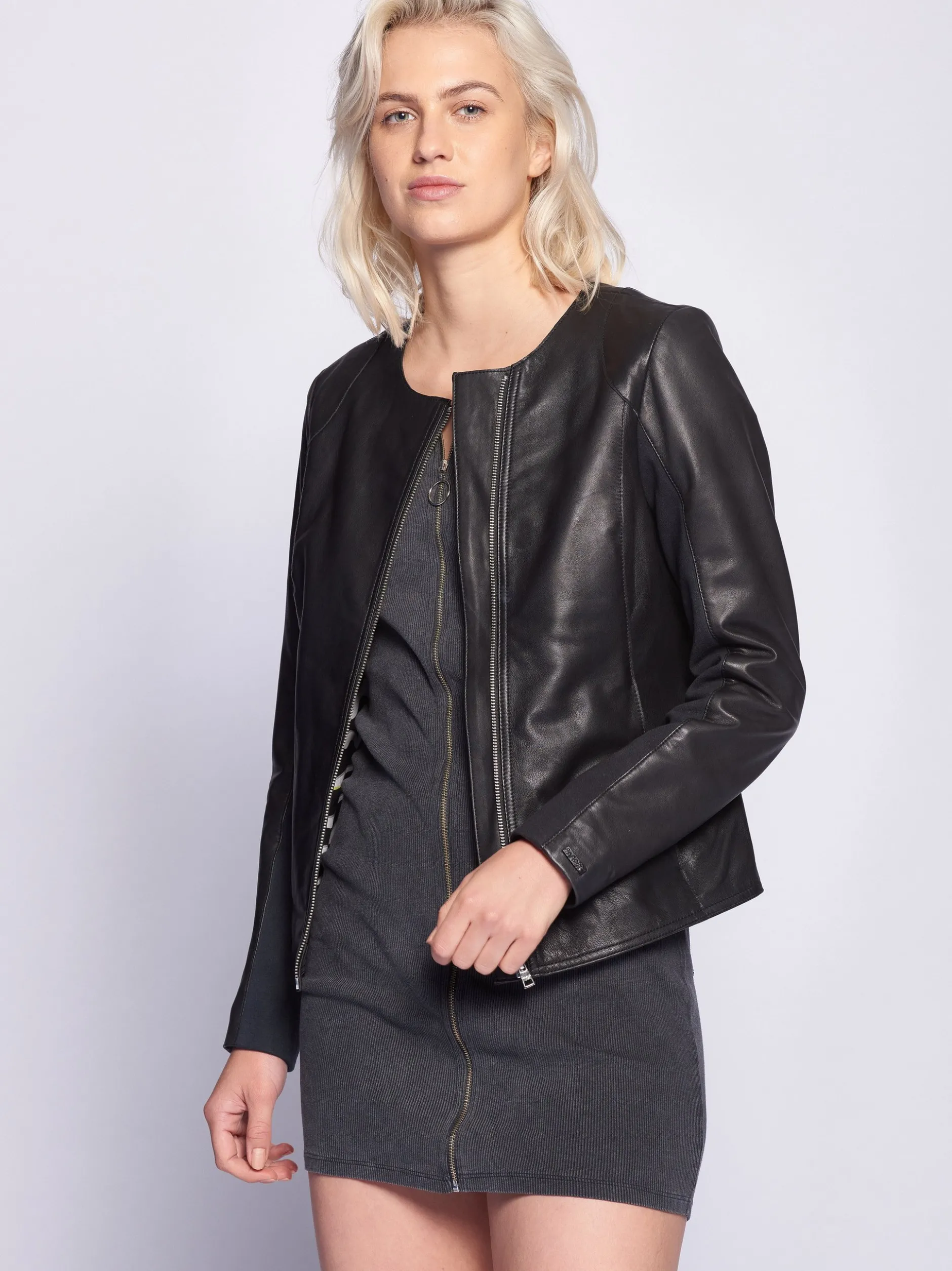 Maze Damen Lederjacke in schwarz