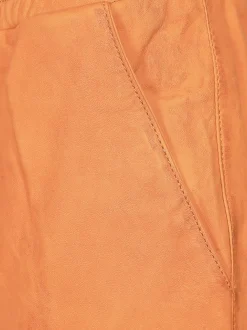 Maze Damen Ledershorts in aprikot