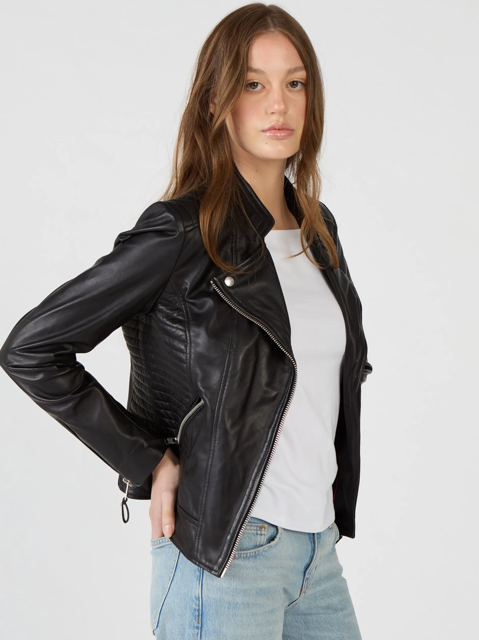 Mustang Damen Lederjacke in schwarz