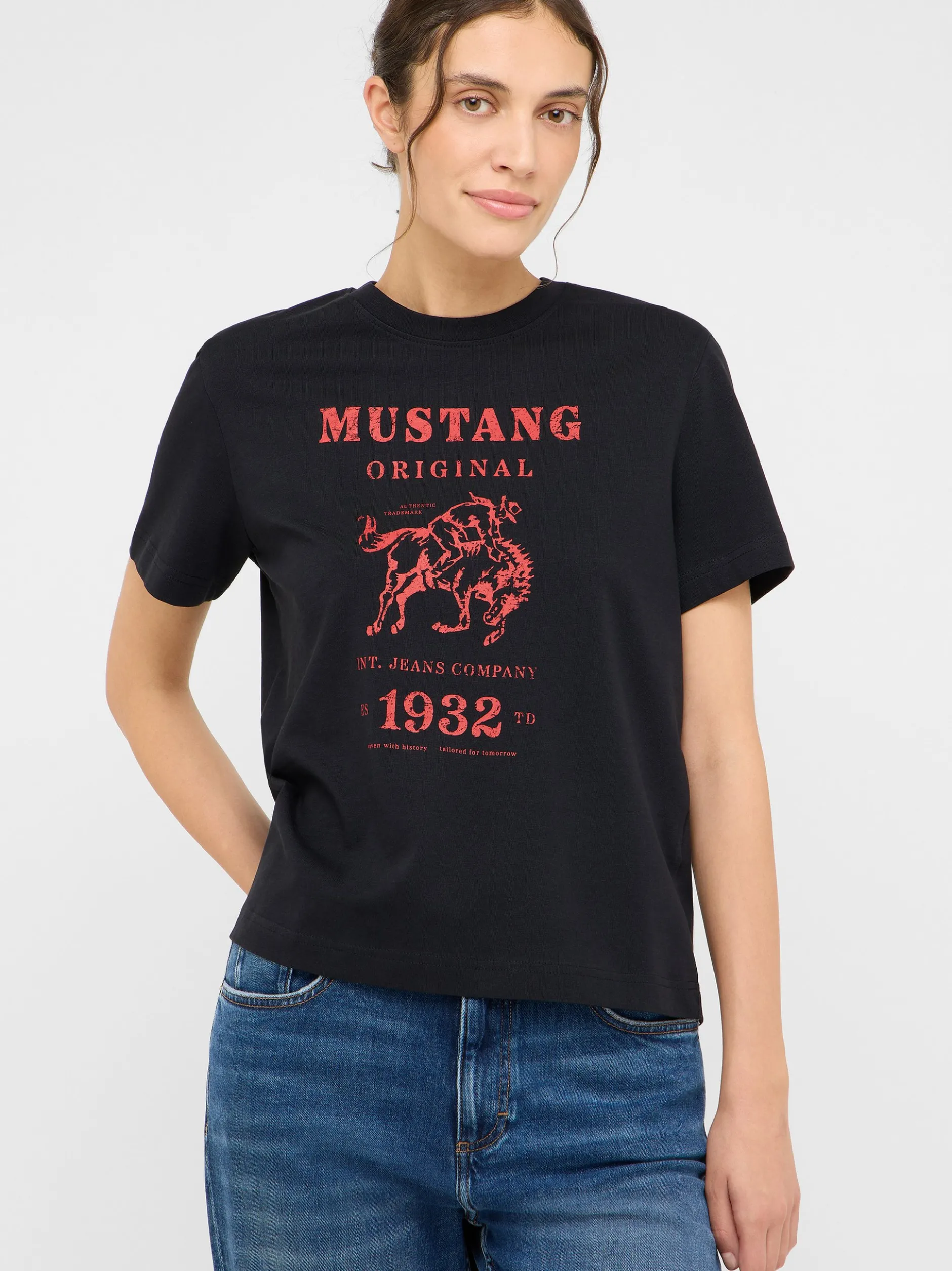 Mustang Damen T-Shirt in schwarz - Ausschnitt: Rundhals
