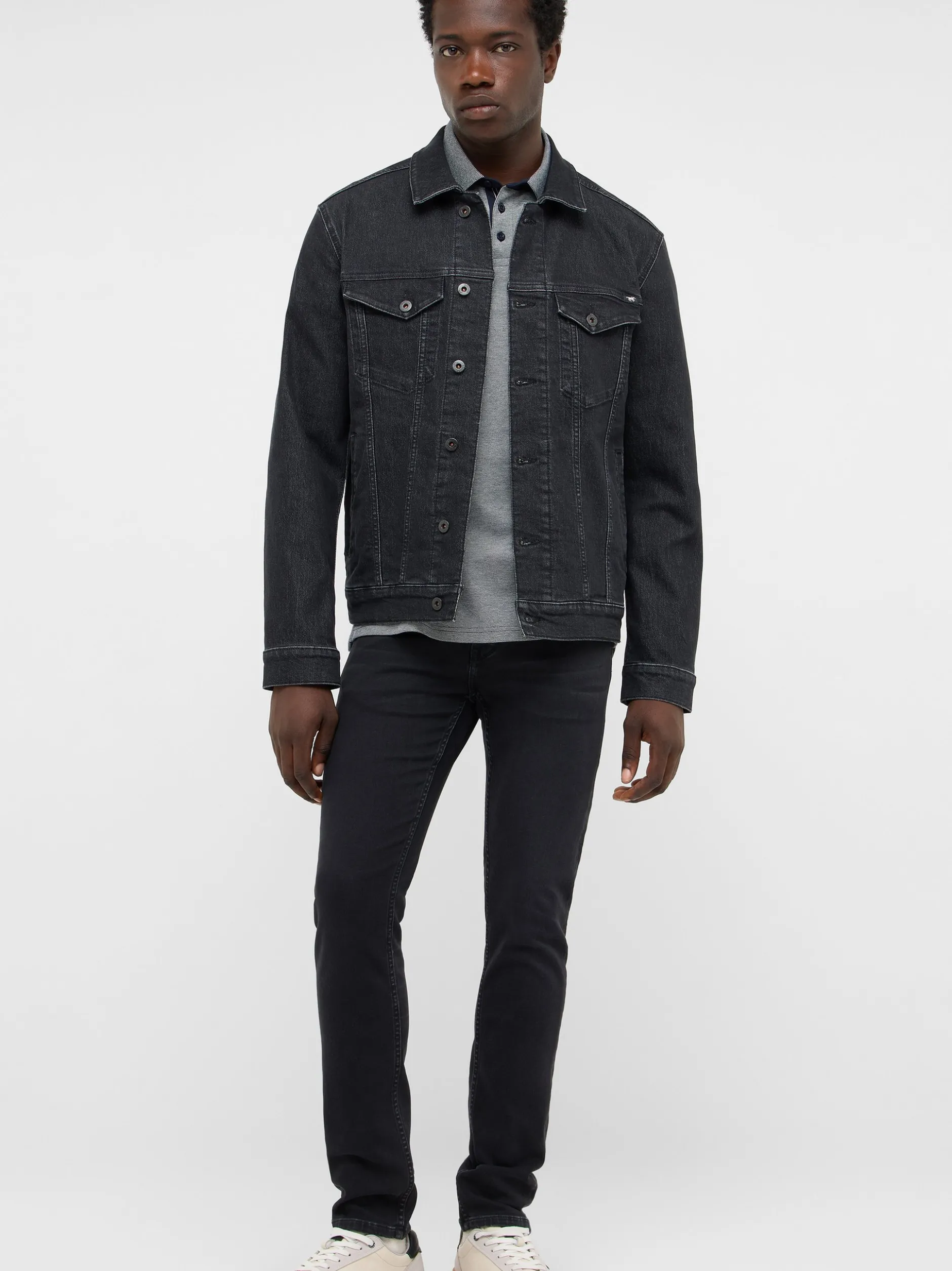Mustang Herren Jeans in grau