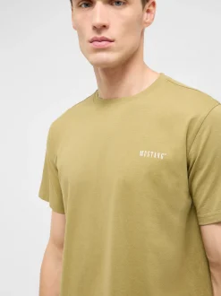 Mustang Herren T-Shirt in grün - Ausschnitt: Rundhals