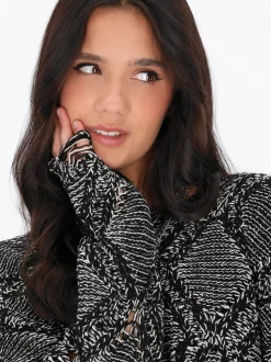 MyMo Damen Pullover in schwarz - Ausschnitt: Rundhals