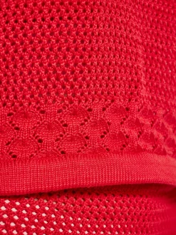 MyMo Damen Stricktop in rot - Ausschnitt: Rundhals