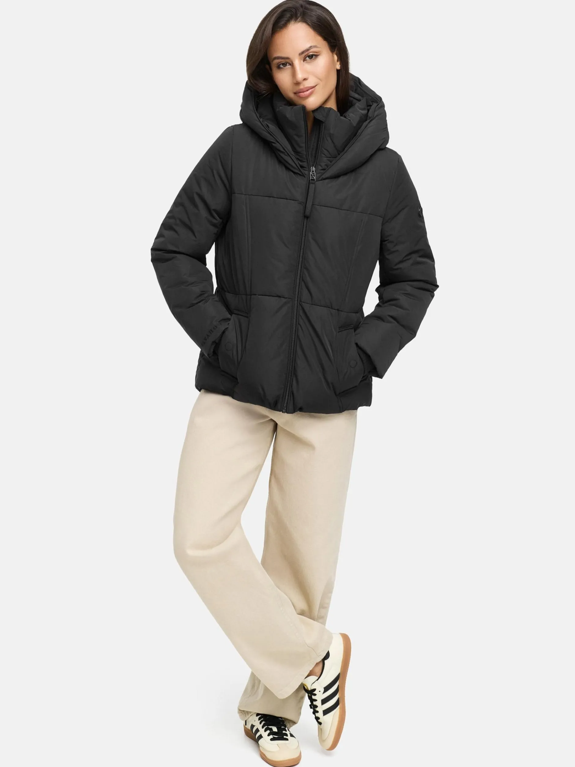 Navahoo Damen Winterjacke - Flüsterfee 14 in schwarz