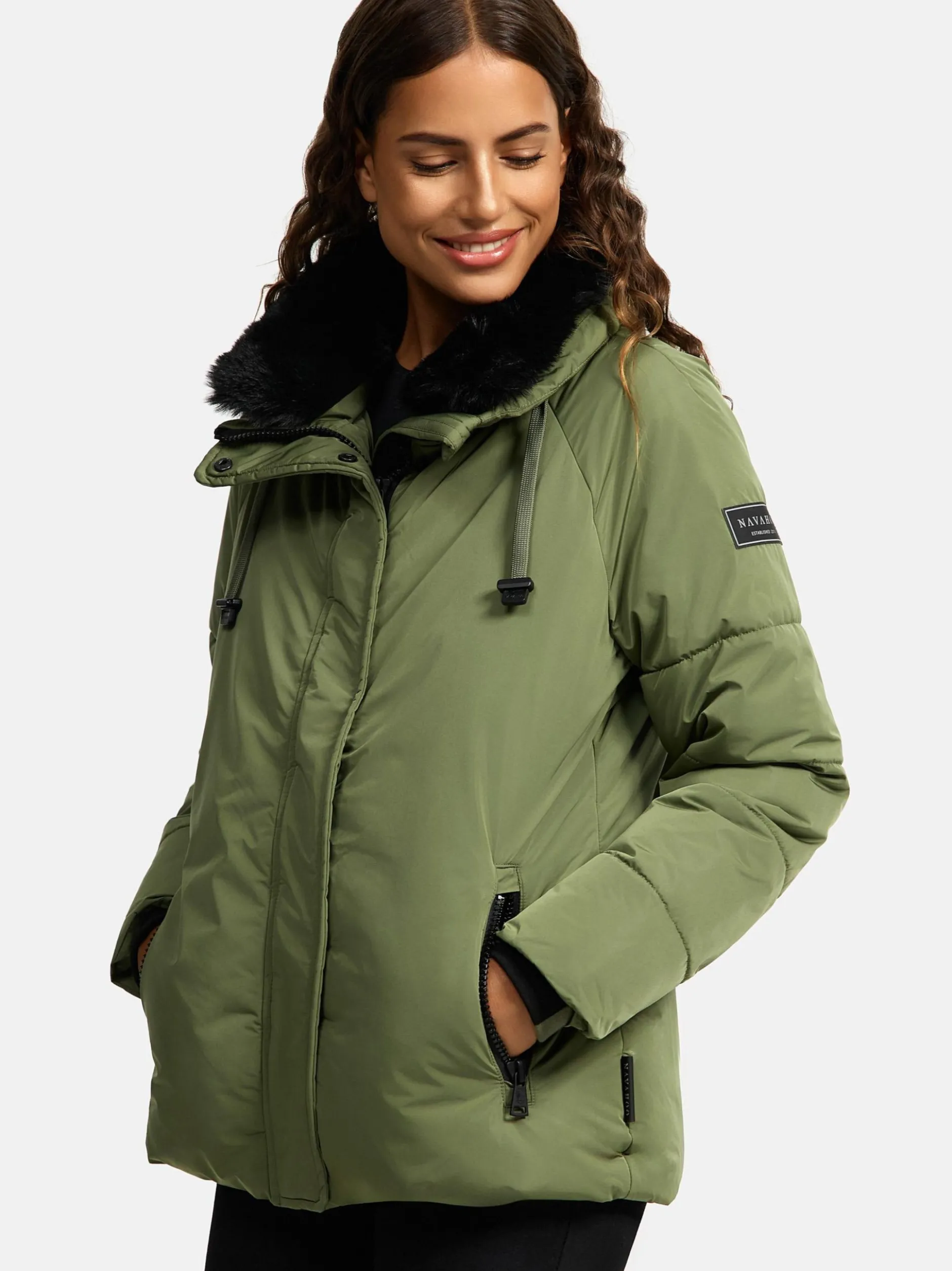 Navahoo Damen Winterjacke - Frostii XIV in oliv