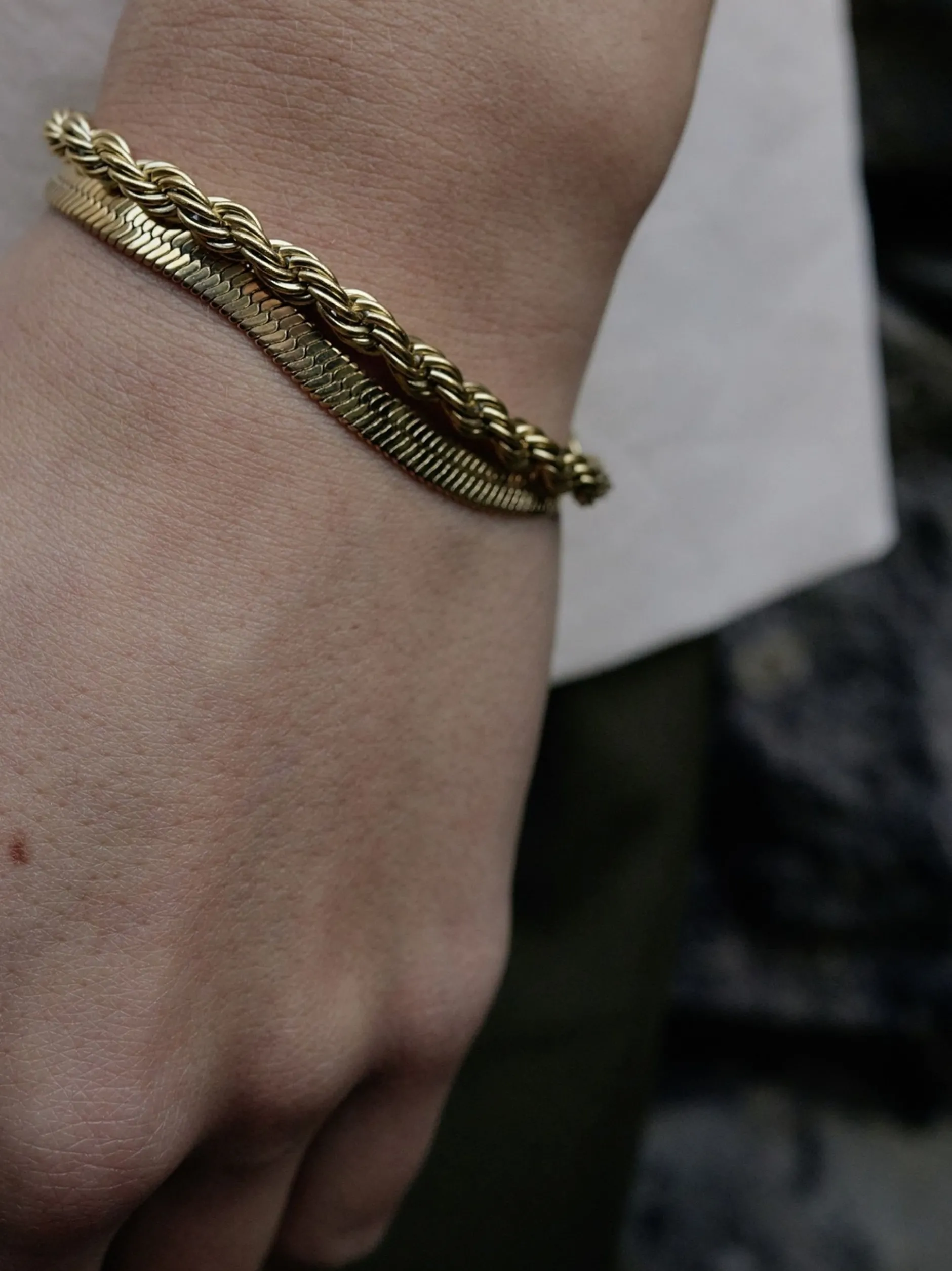 NOELANI Damen Armband in gold