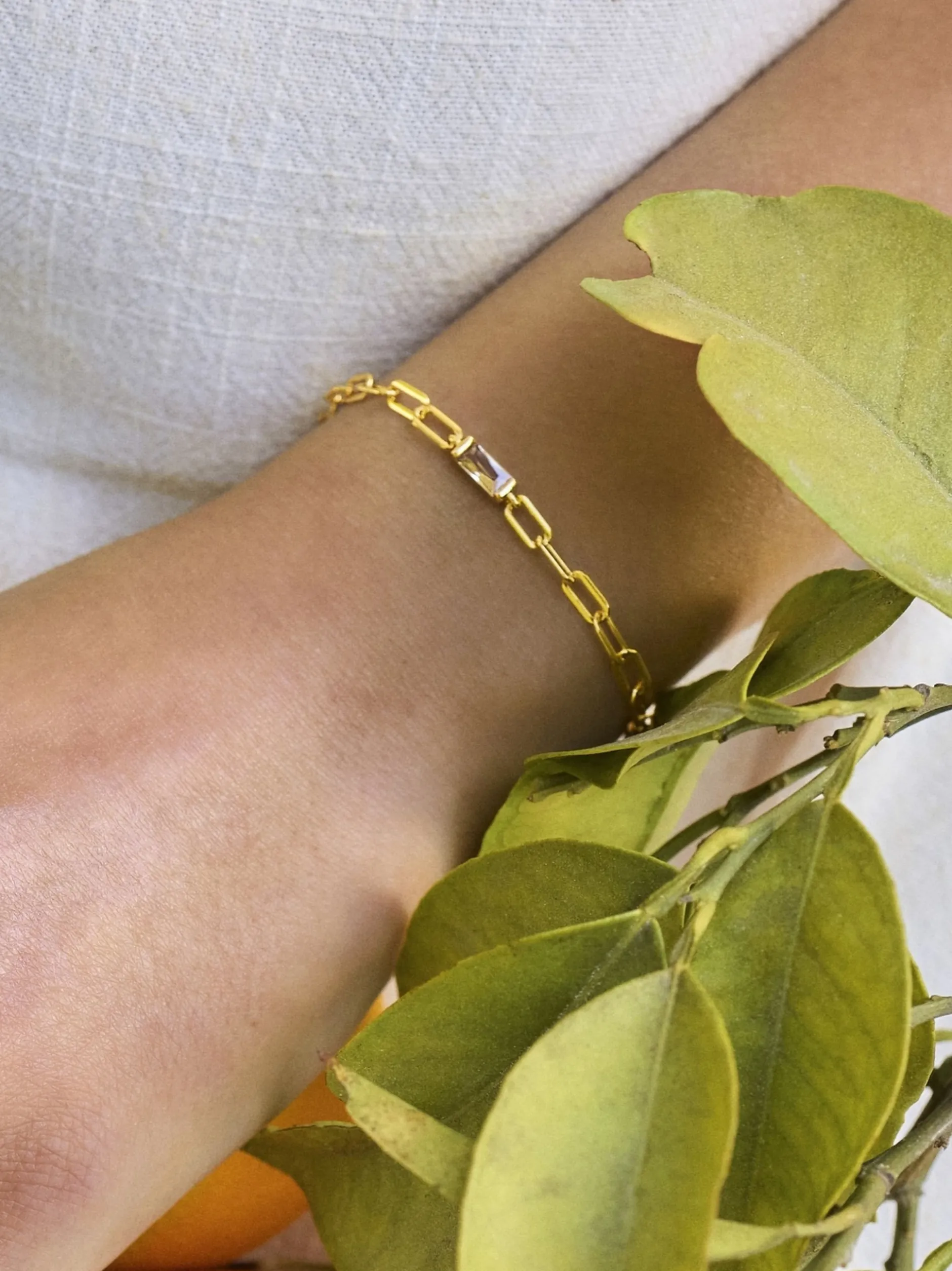 NOELANI Damen Armband in gold