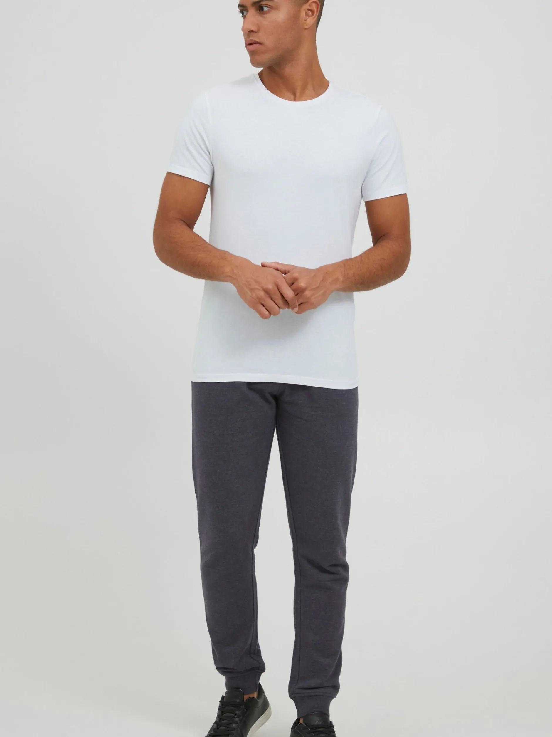 11 Project Herren Sweathose - PREdison in blau