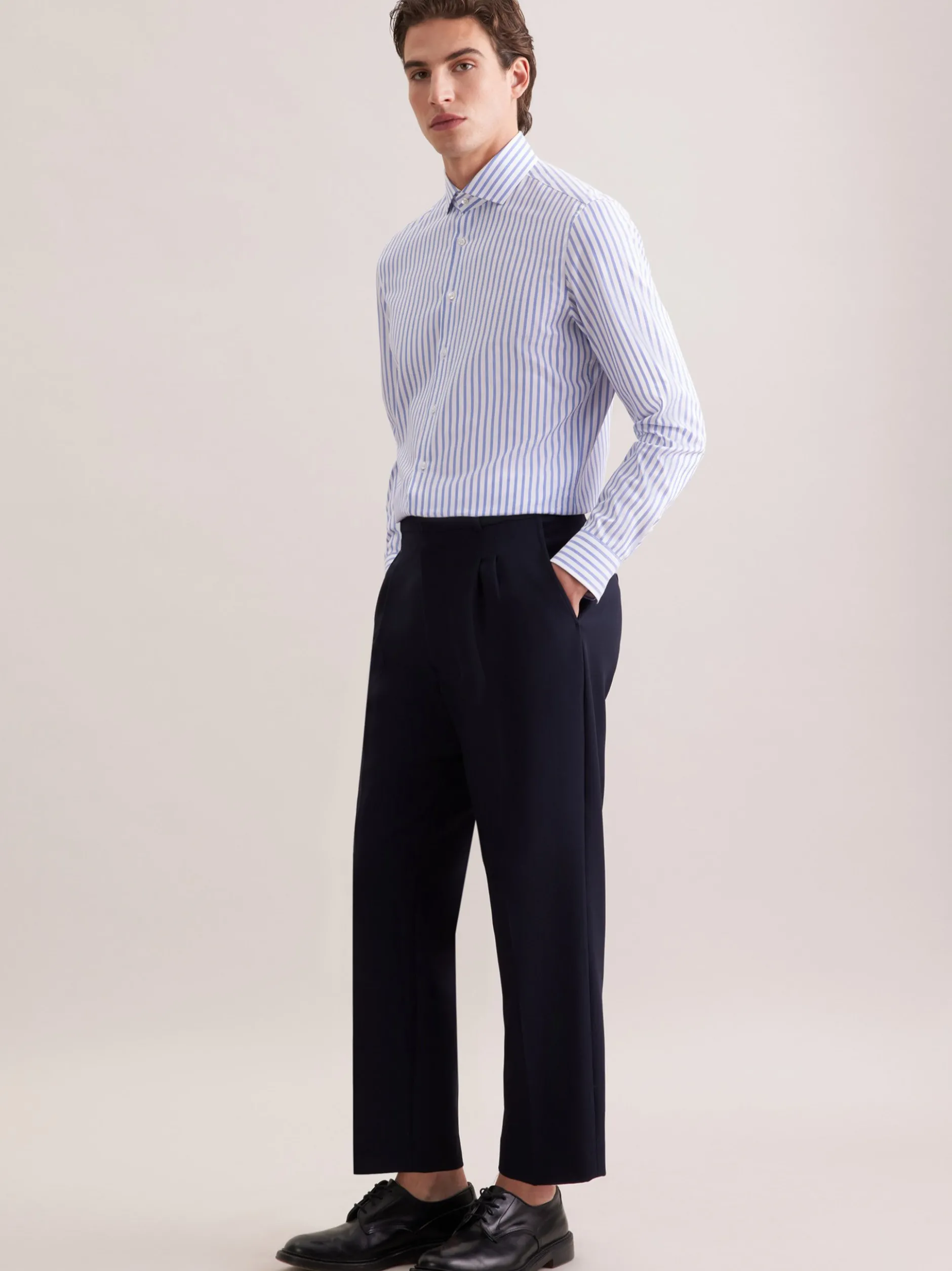 Seidensticker Herren Business Hemd - Slim Fit in weiß blau