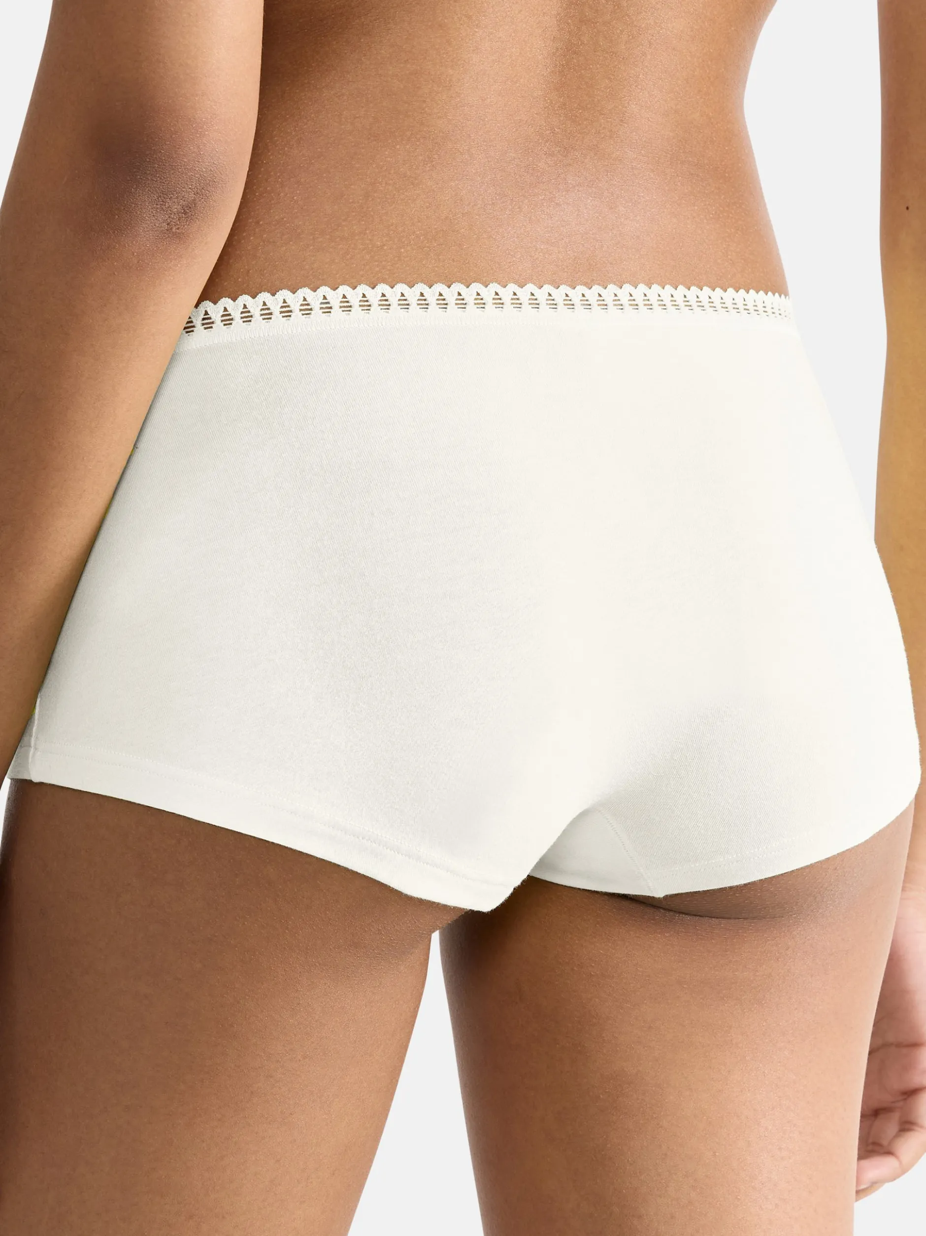 sloggi Damen Short Slip - 3er Pack GO Crush in weiß beige