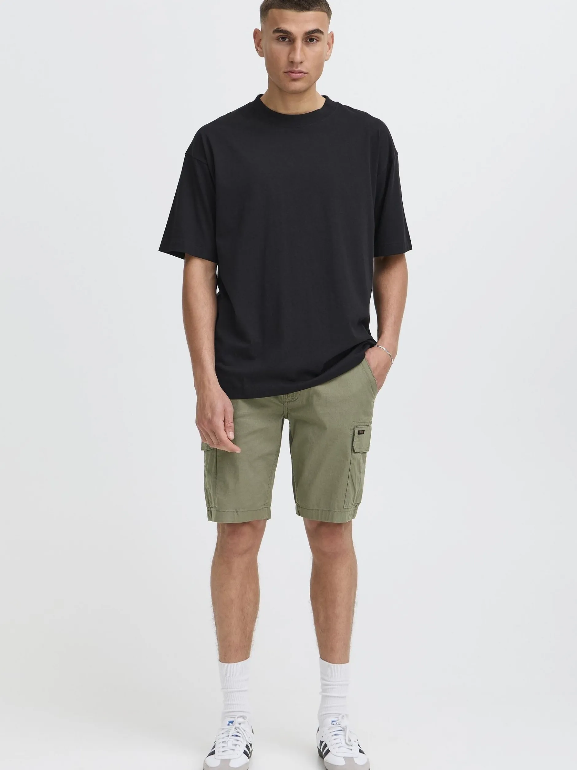 Solid Herren Cargoshorts - SDKallant in oliv