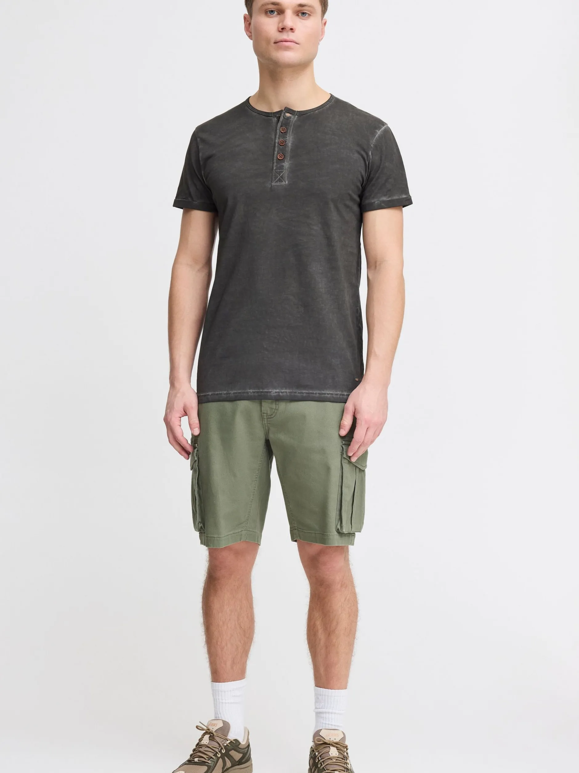 Solid Herren Rundhalsshirt - SDTihn in schwarz