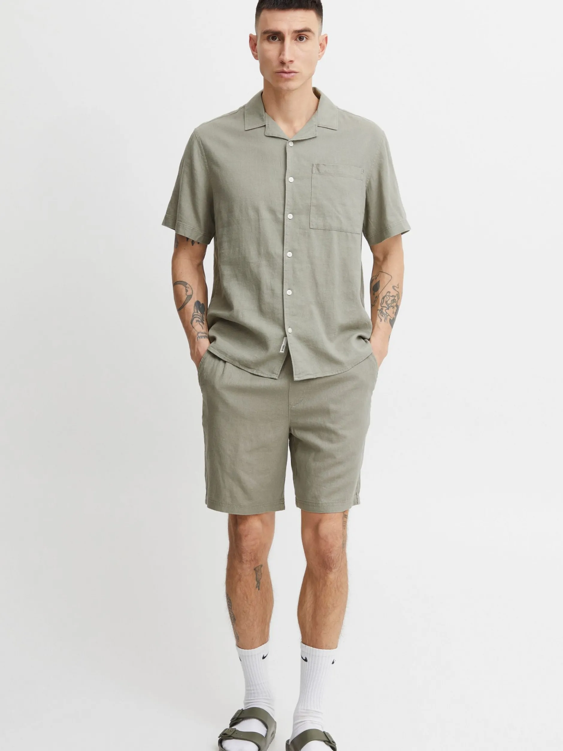 Solid Herren Shorts - SDAurelius in grün