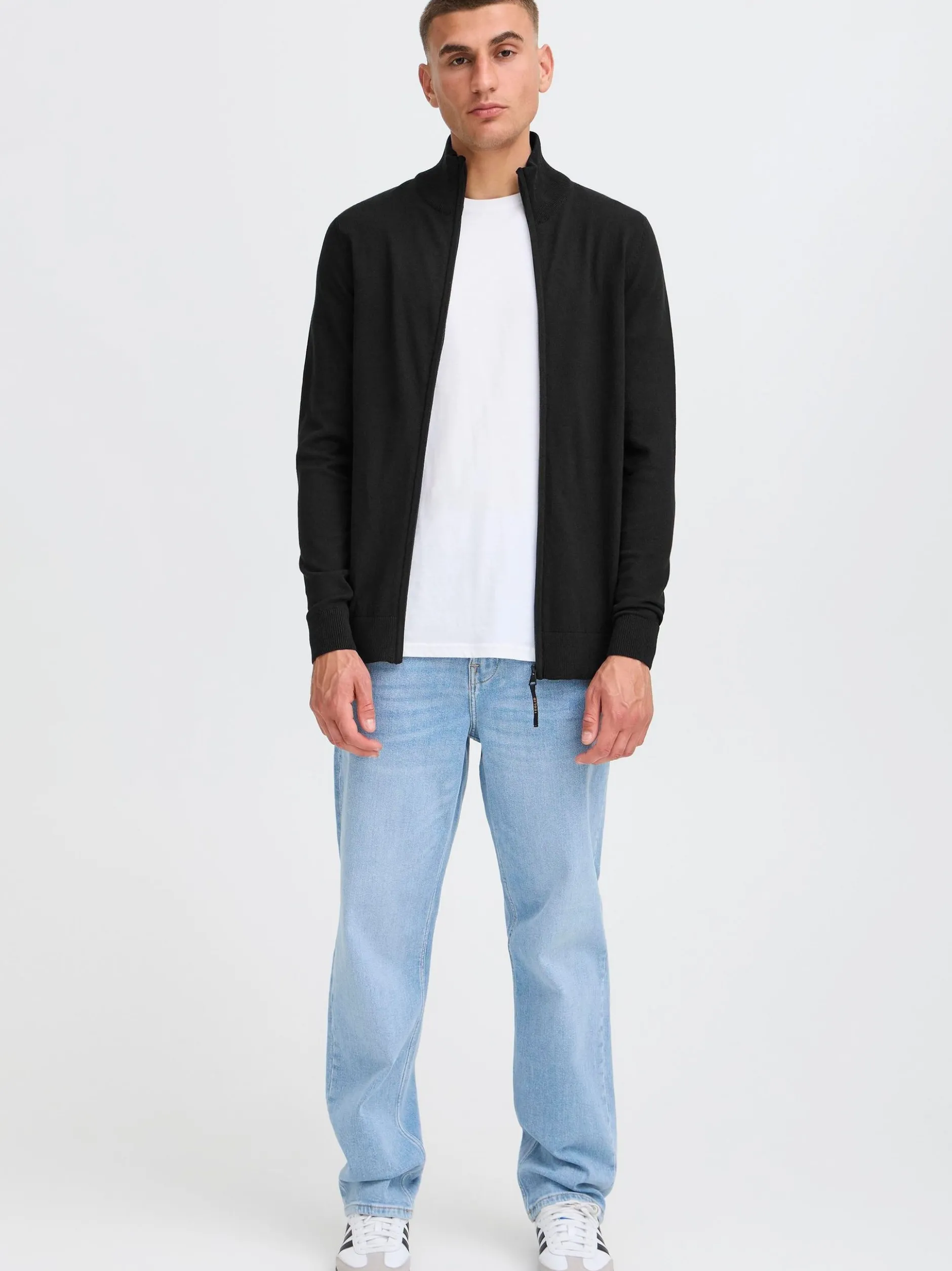 Solid Herren Strickjacke - SDAkalas in schwarz