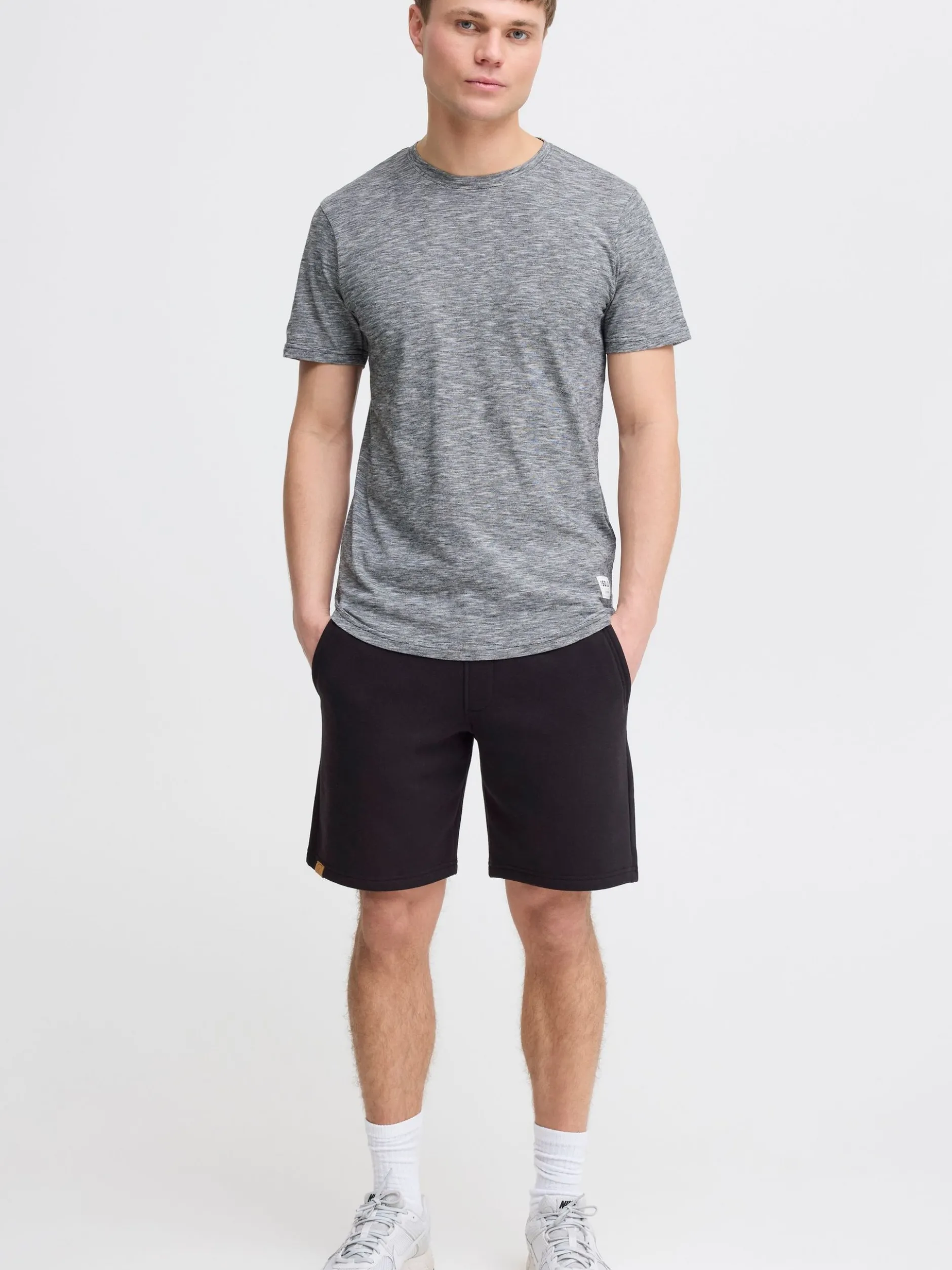 Solid Herren Sweatshorts - SDArona in schwarz