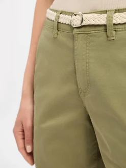 s.Oliver Damen Shorts in oliv - Länge: kurz