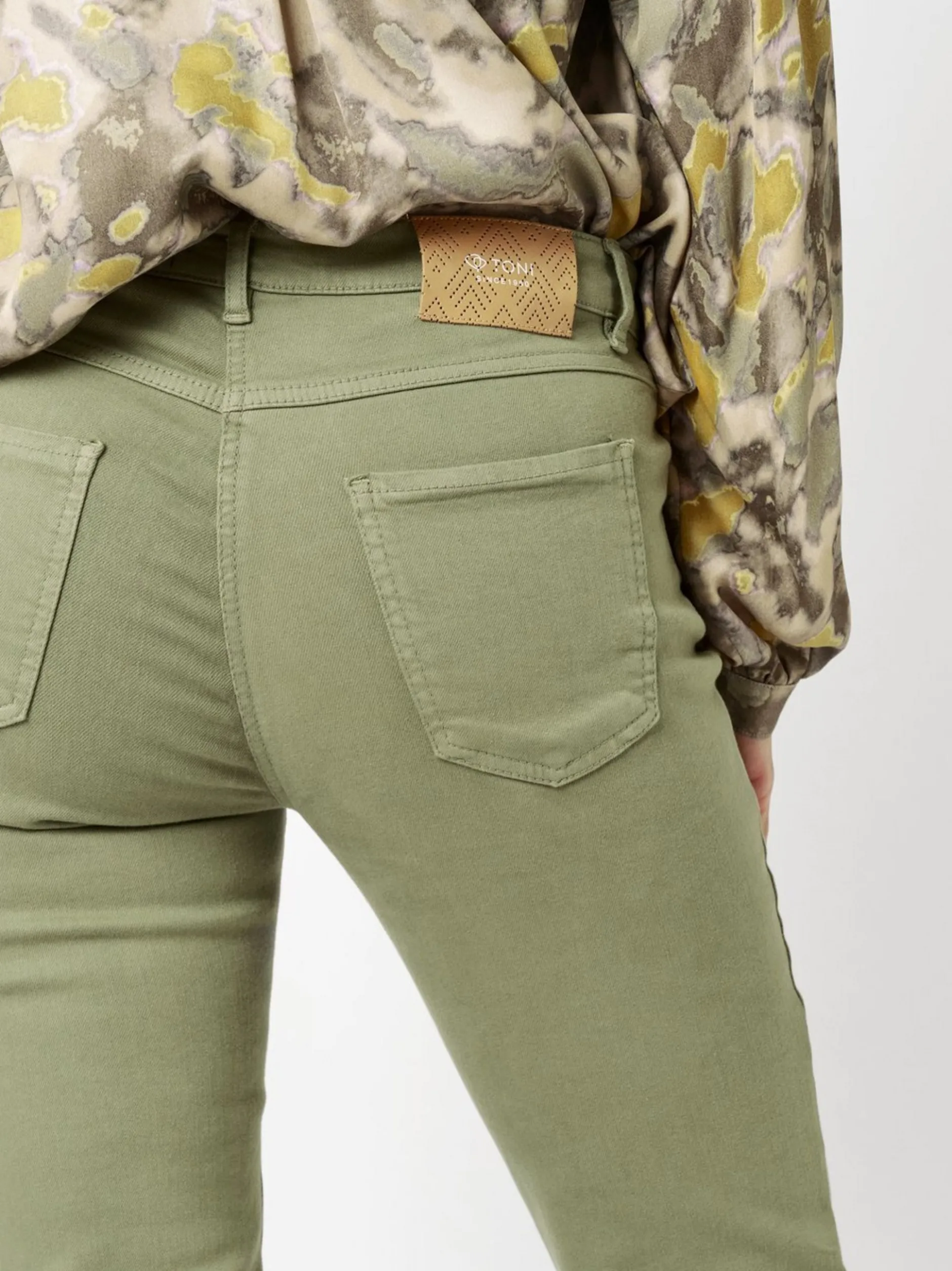 TONI Damen Jeans - Perfect Shape in khaki - Länge: lang
