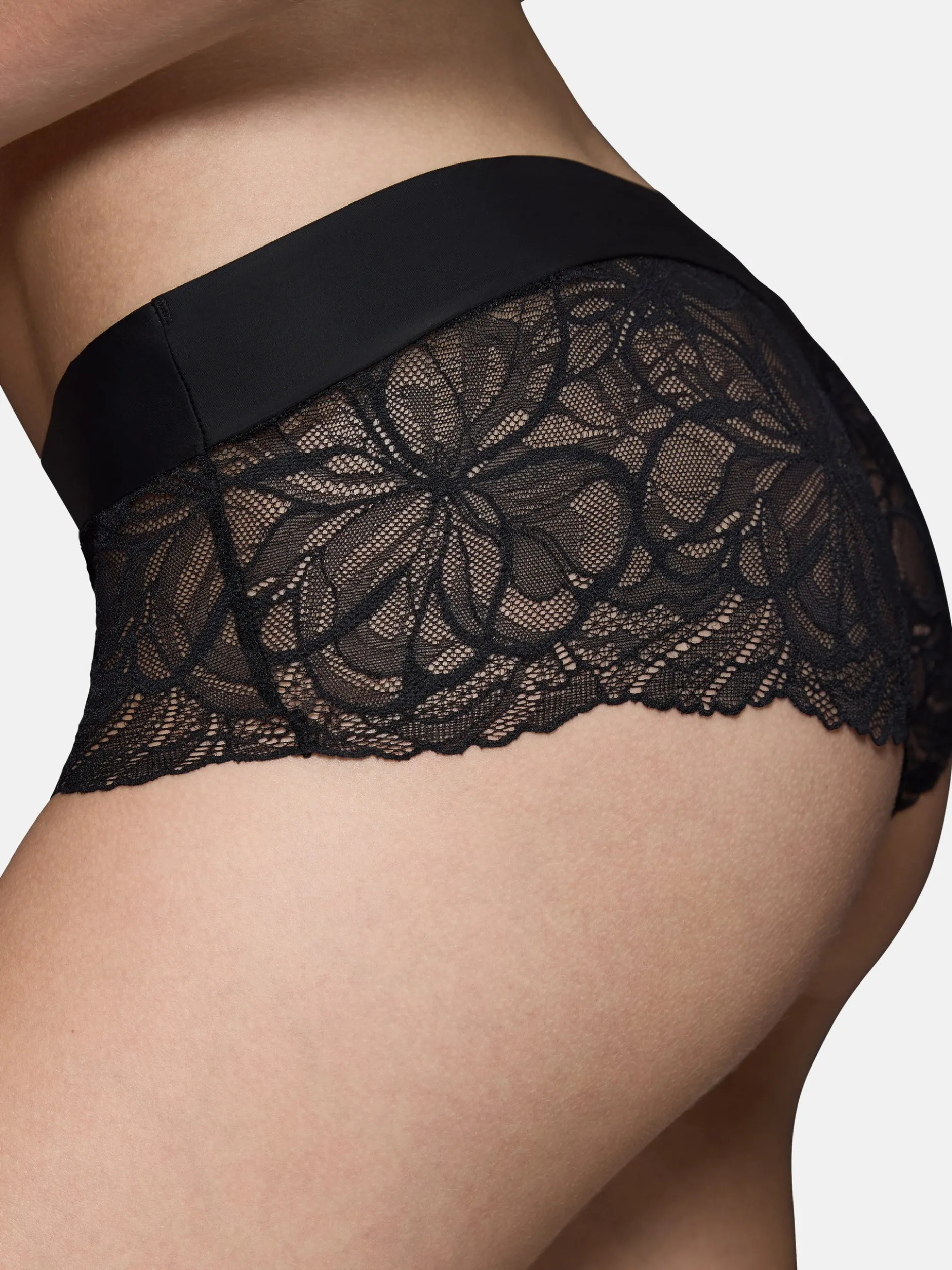 Triumph Damen Short Slip - Body Make-Up Illusion Lace in schwarz