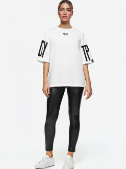 Trueprodigy Damen Oversize-Shirt - Viktor F in weiß