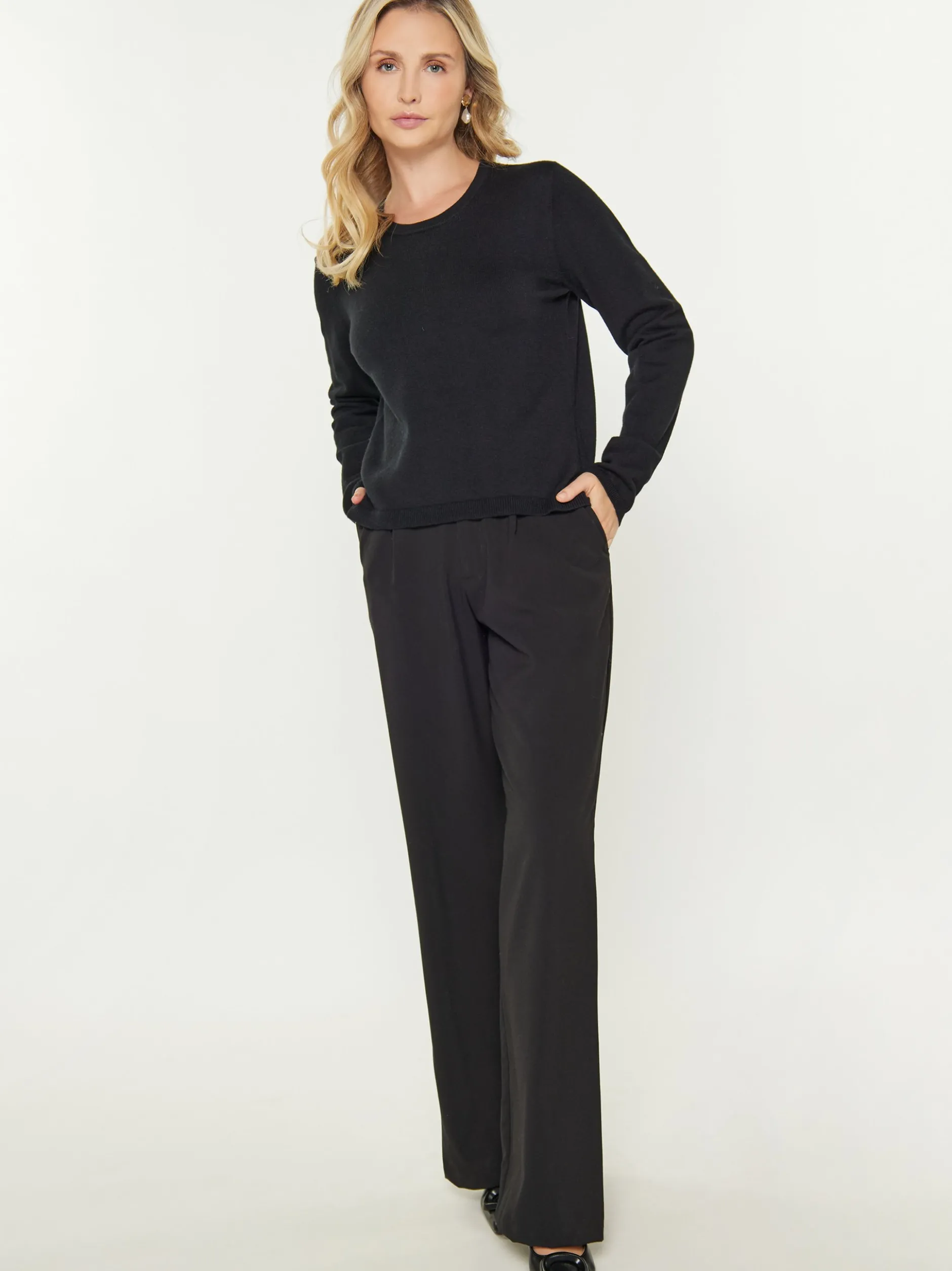 Usha Damen Pullover in schwarz - Ausschnitt: Rundhals