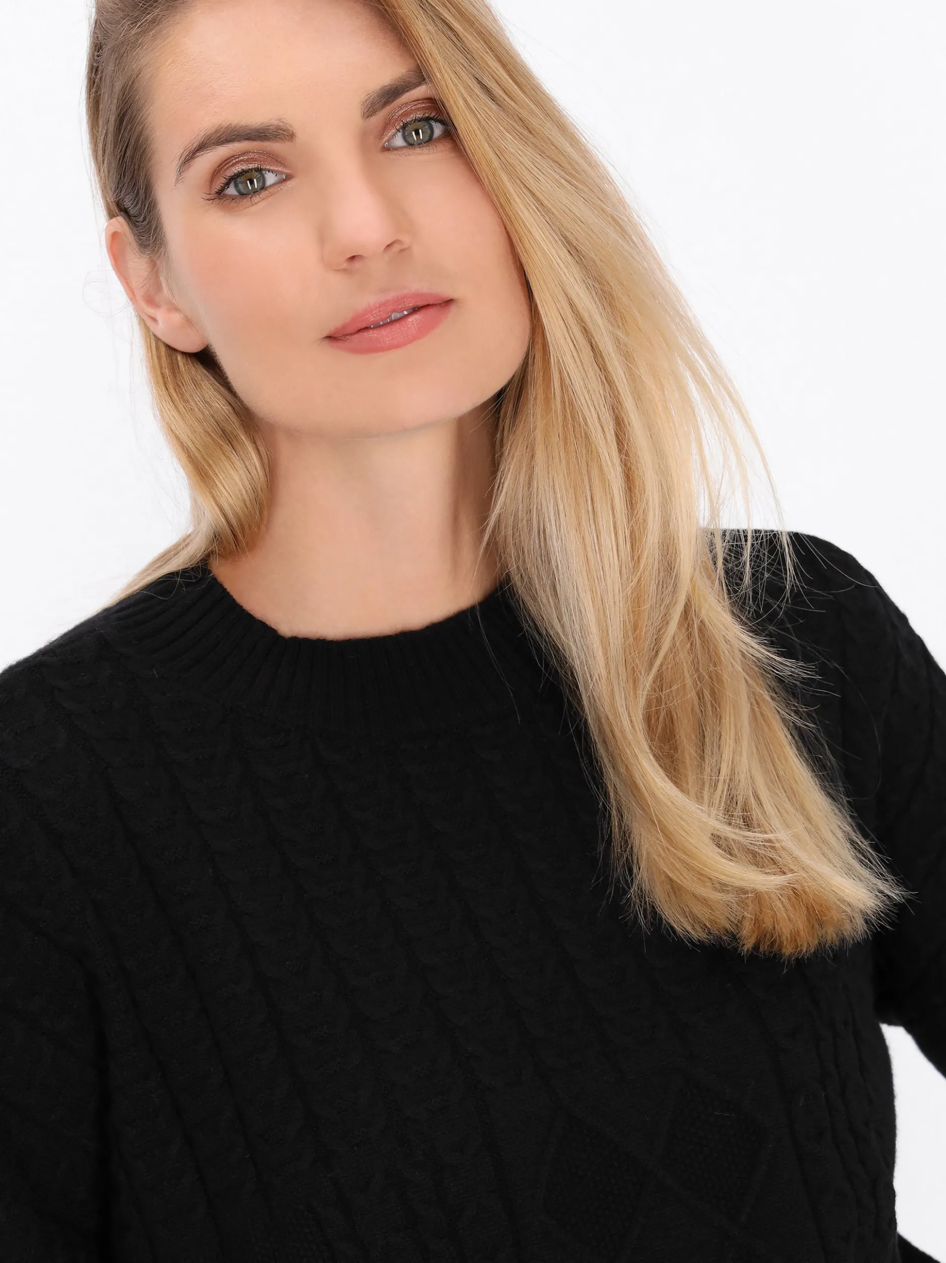 Usha Damen Pullover in schwarz - Ausschnitt: Rundhals