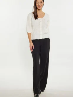 Usha Damen Strickjacke in weiß - Ausschnitt: U-Boot