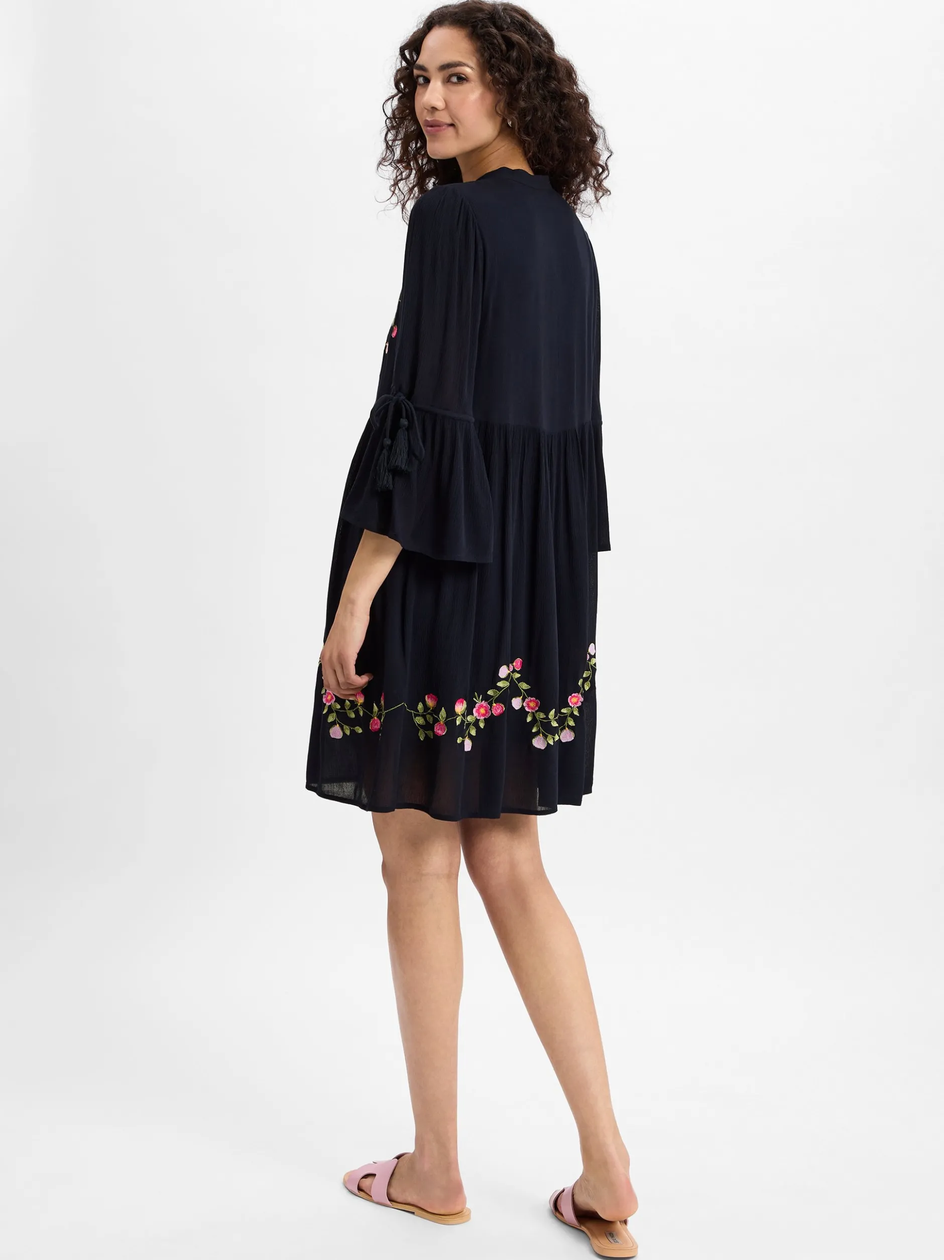 Y.A.S Damen Sommerkleid - YASChella in marine pink